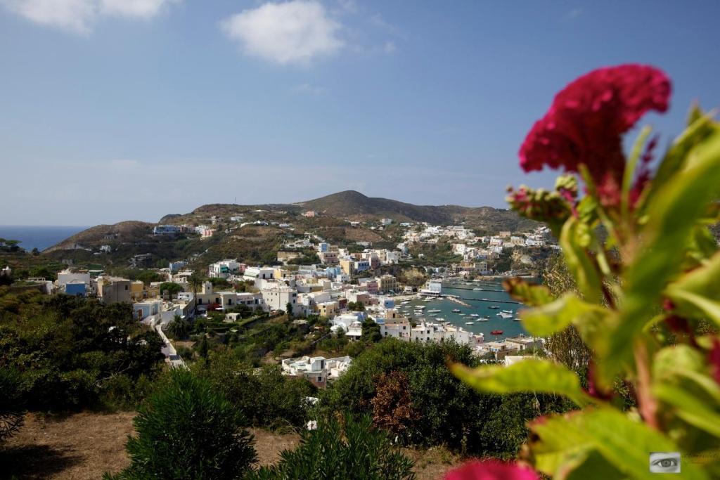 Bed & Breakfast Pina Ponza